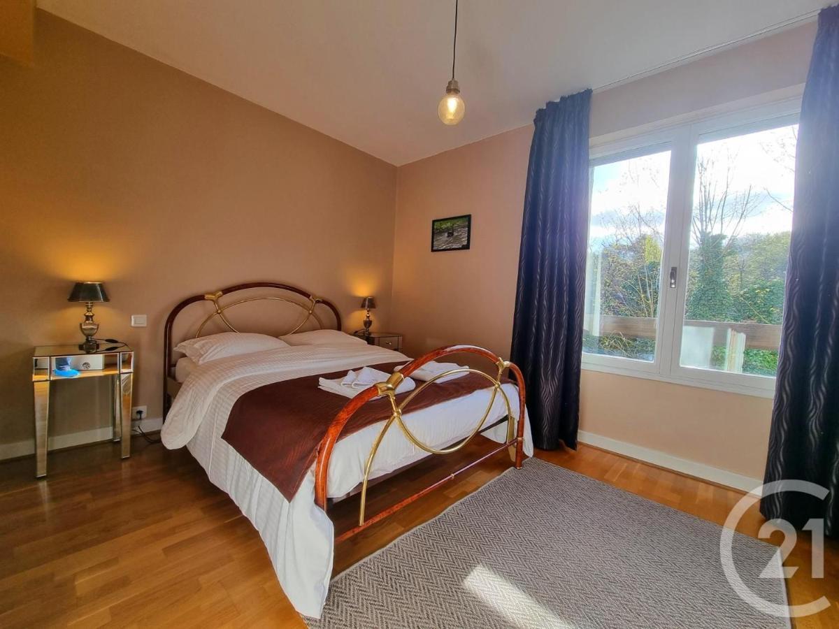 Large 2 Bed-Balcony-7 Mins Walk To Historic Centre Appartement Sarlat-la-Canéda Buitenkant foto