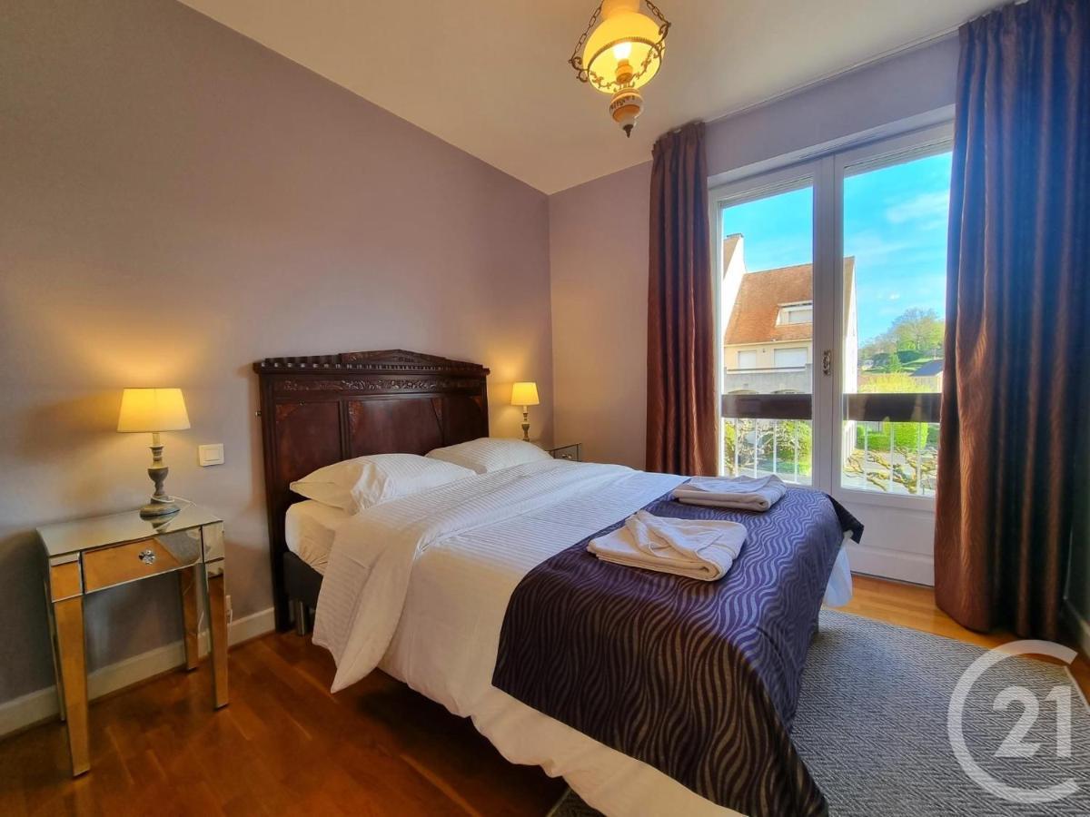 Large 2 Bed-Balcony-7 Mins Walk To Historic Centre Appartement Sarlat-la-Canéda Buitenkant foto